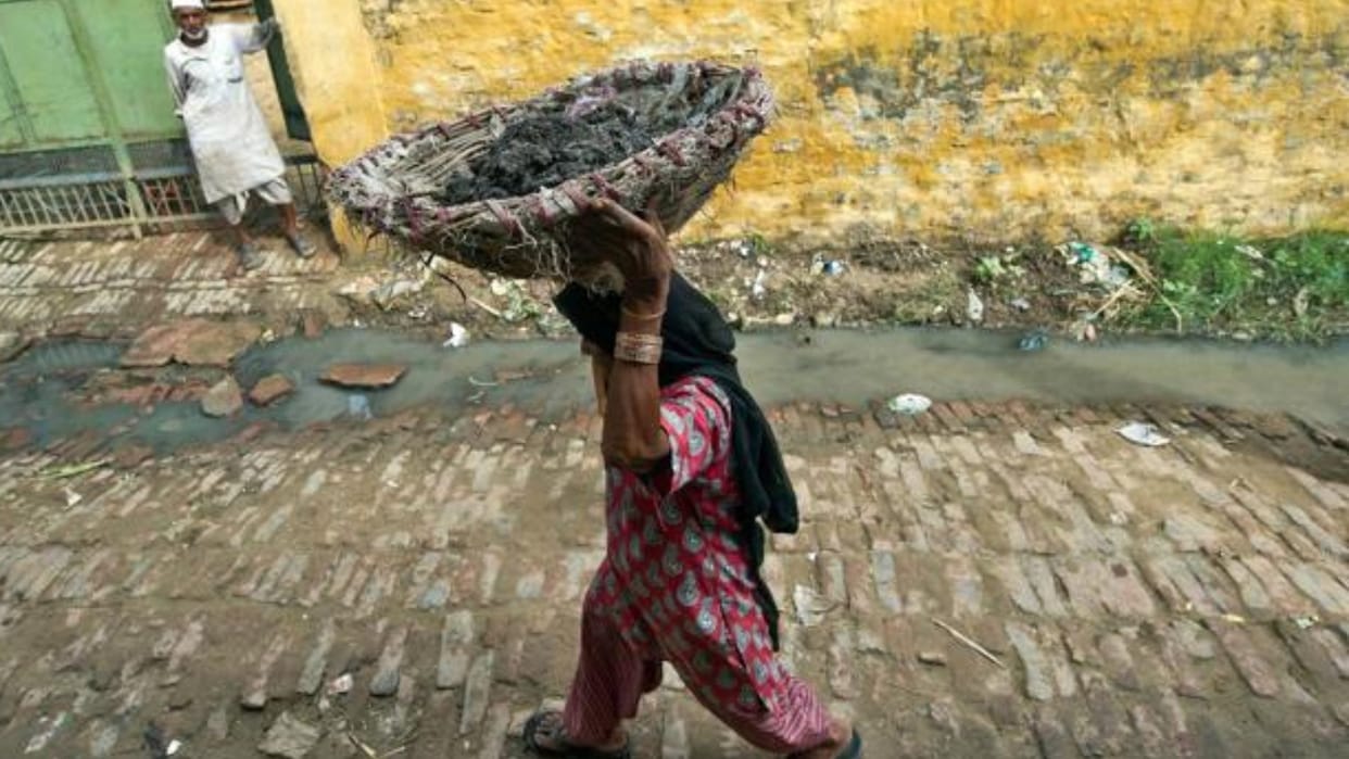 Manual scavengers issue supreme court ask centre implementation law 2013 rehabilitation dry latrines