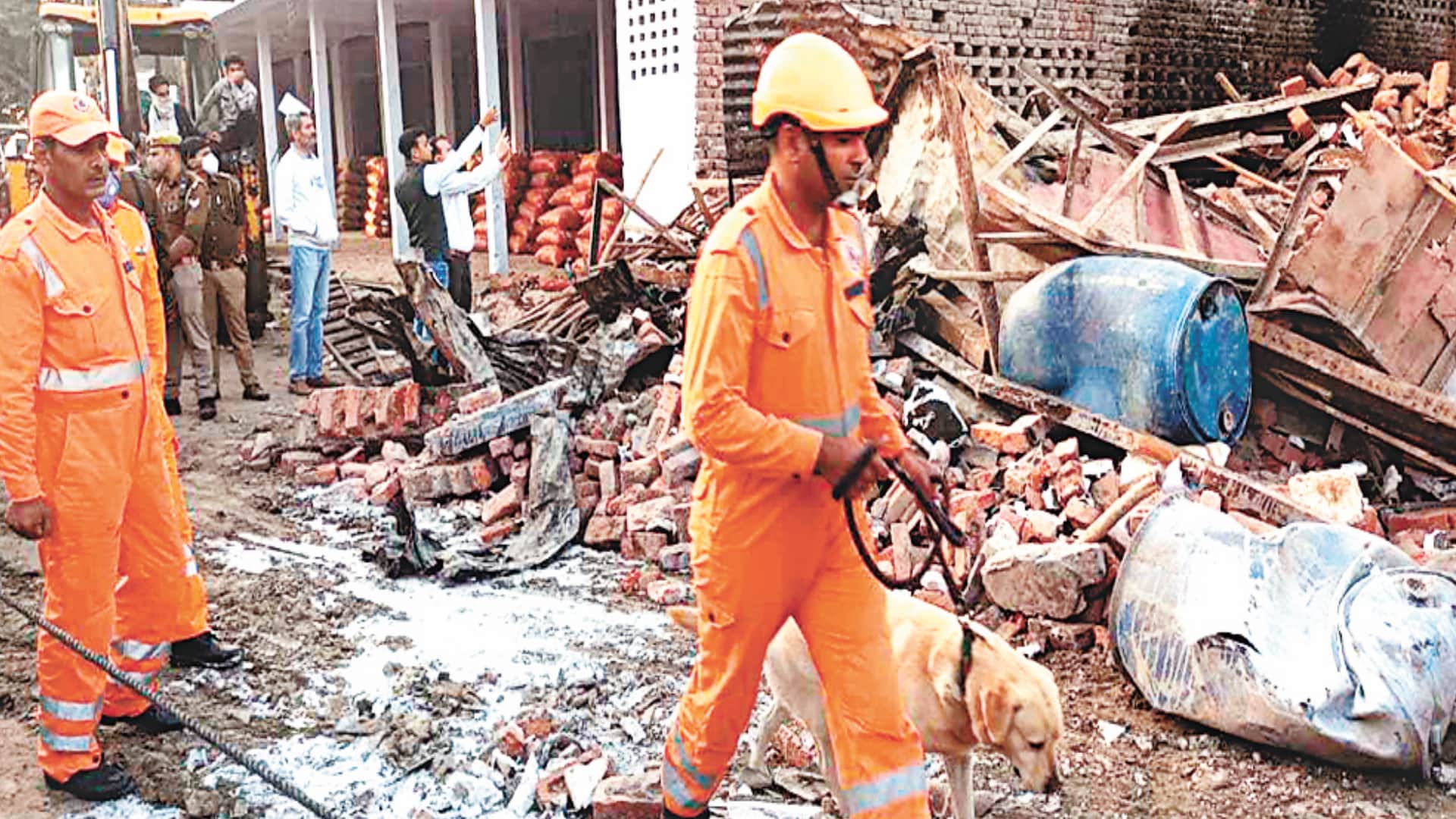 death in cold storage: workers was Screaming after the explosion, seven lives died in the debris