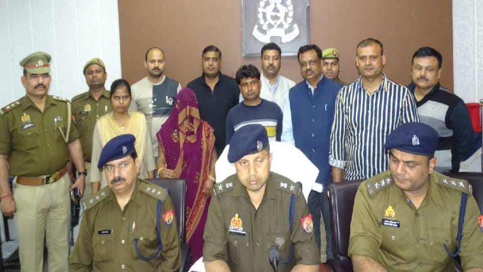 cannabis worth 350 kilogram was recovered from basement of temple In narcotics department raid in Mathura