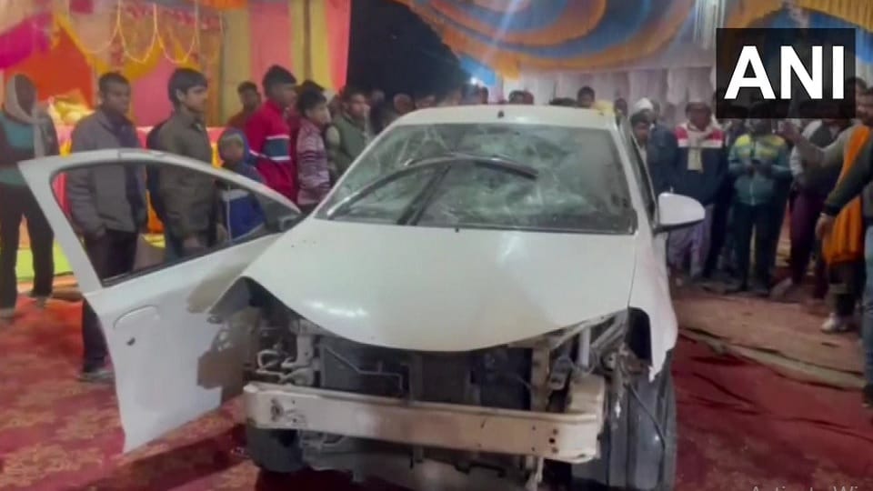 UP : 8month-old child killed, 14 injured after a car rammed into crowd