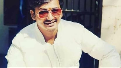 ऑनलाइन ऐप से लोन लेकर फंसा युवक, धमकियों से डरकर की आत्महत्या युवक ने ऑनलाइन ऐप के जाल में फंसकर आत्महत्या कर ली।