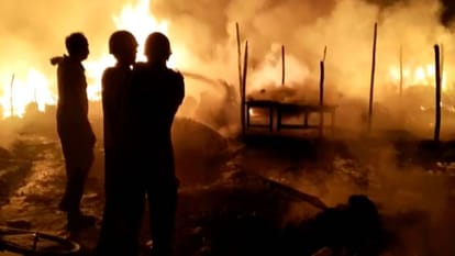 drug addicts were not given money to drink alcohol then they set fire to junk godown In Etah