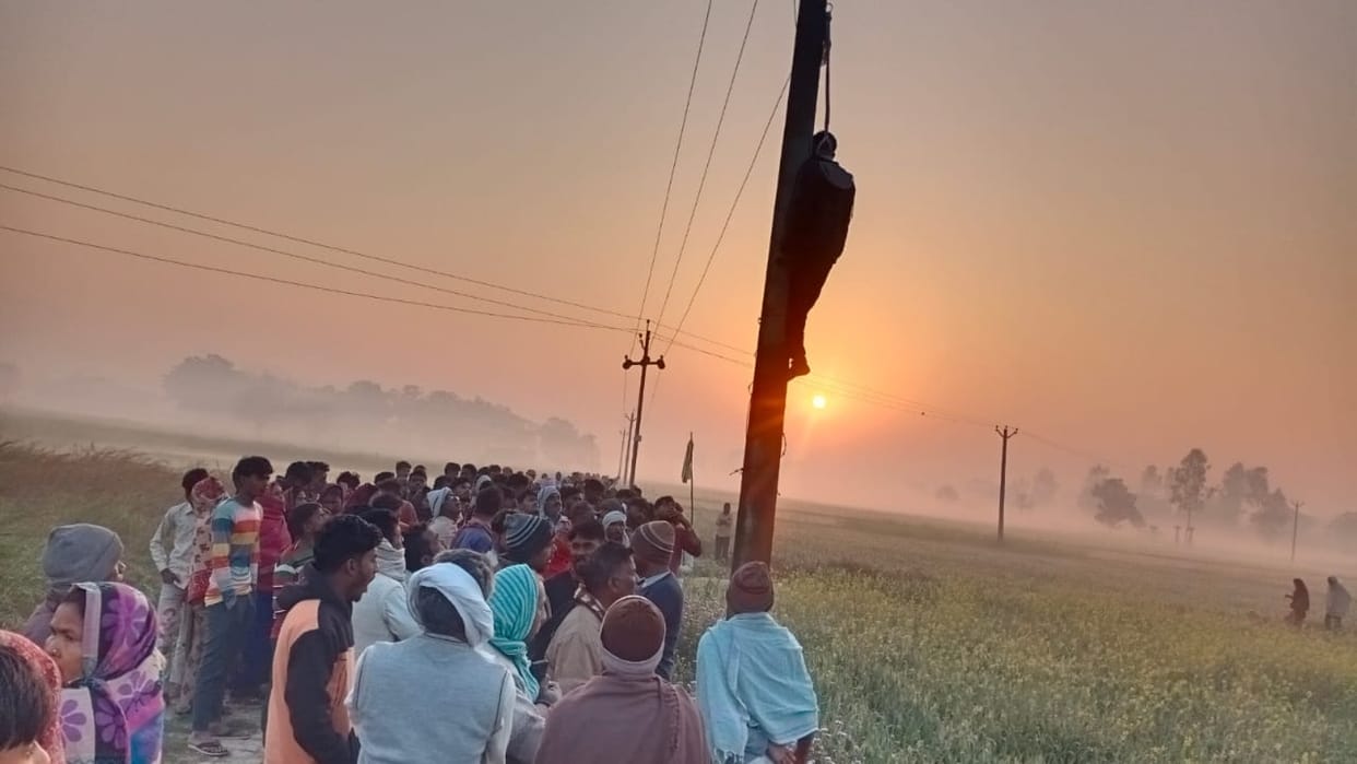 dead body of youth hanging from electric pole in azamgarh fear of murder