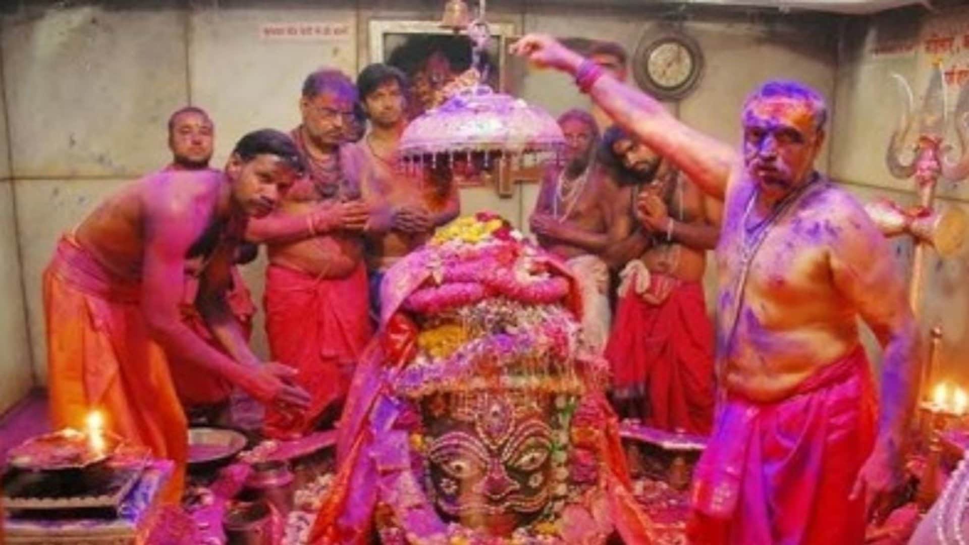 Ujjain Holi Festival 2023: Holi Rangpanchami Celebrations at Mahakal Temple With Religious Fervour