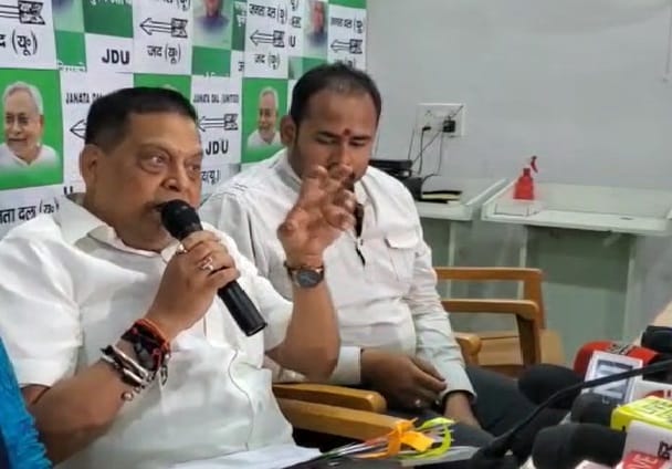 Bihar: JDU's chief spokesperson Neeraj Kumar targeted BJP and Amit Shah