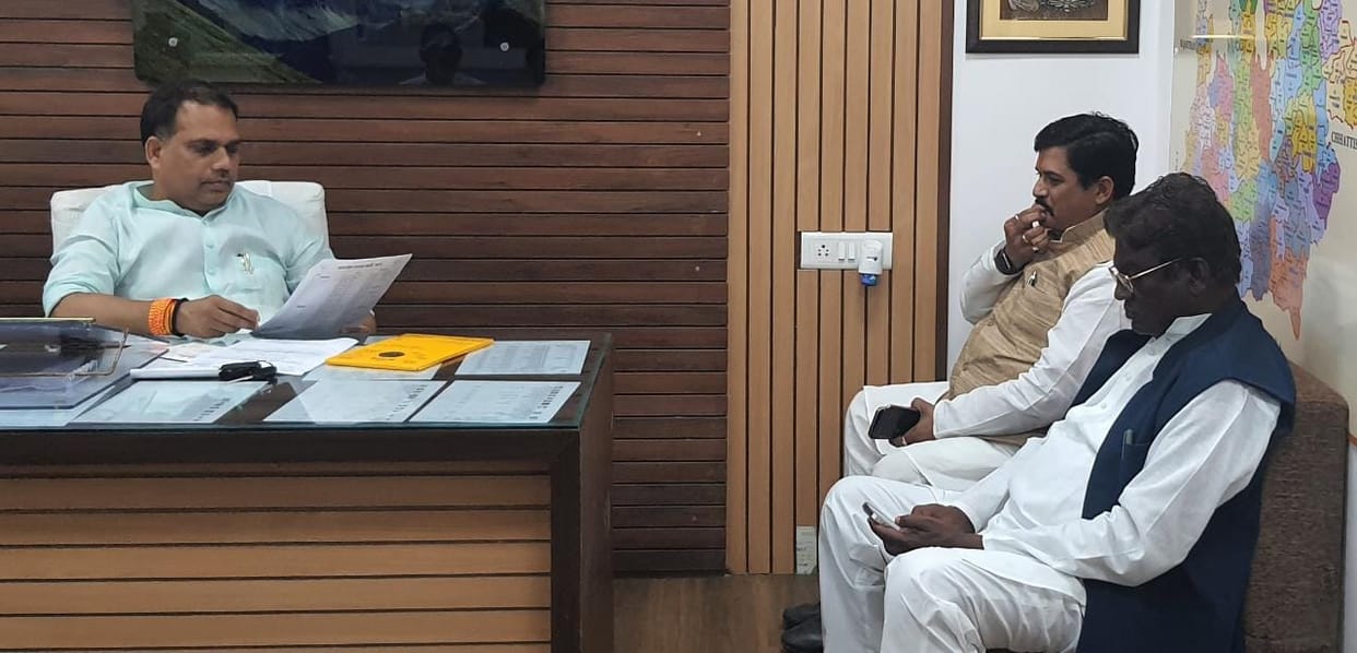 MP News: MP KP Yadav summoned to Bhopal after statement of betrayal by Laxmibai, reprimanded