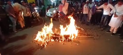 RJD MLA sitting on dharna against the government