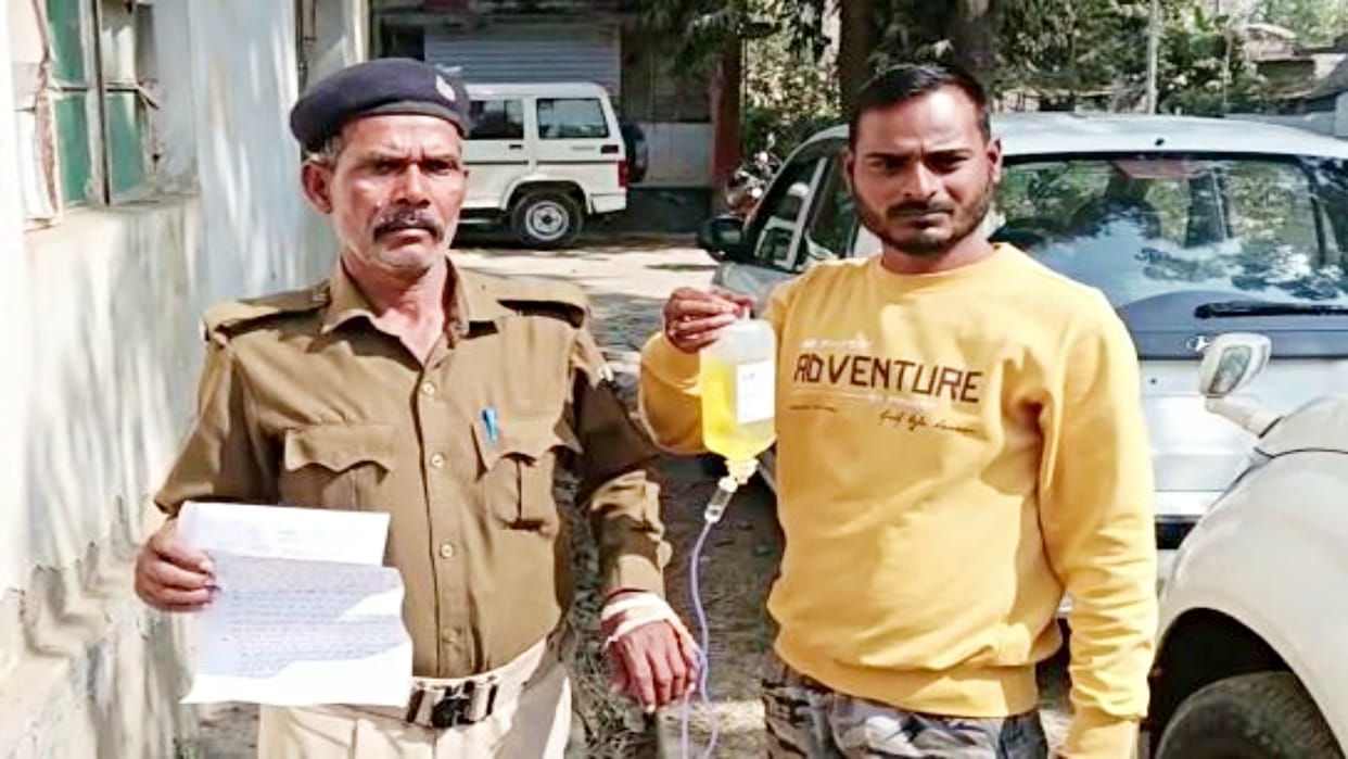 Extortion demanded from home guard jawan in exchange for tractor