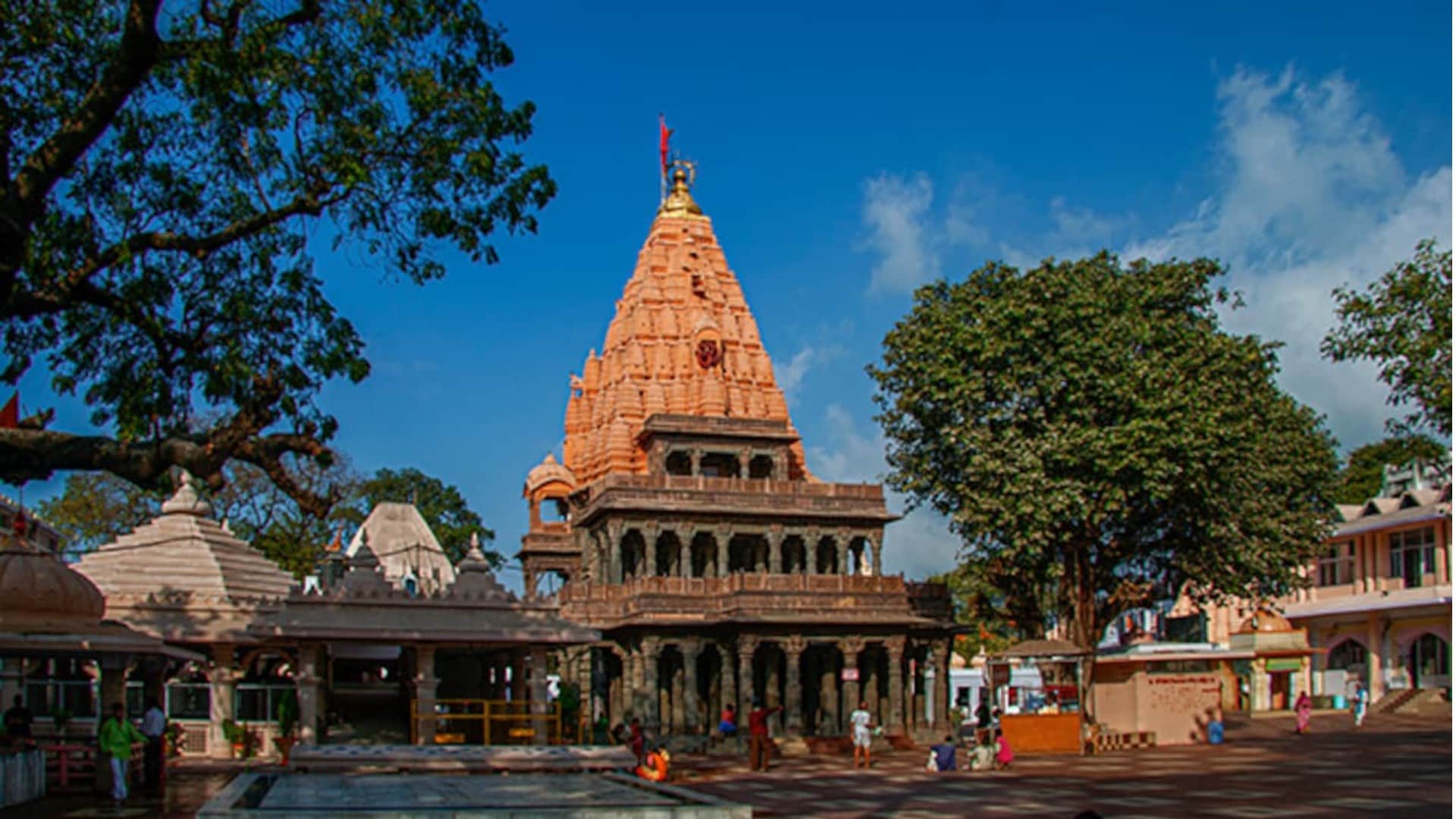 Holika Dahan will be held in Mahakal temple on March 6 after Bhasmarti on seven Baba will apply herbal gulal