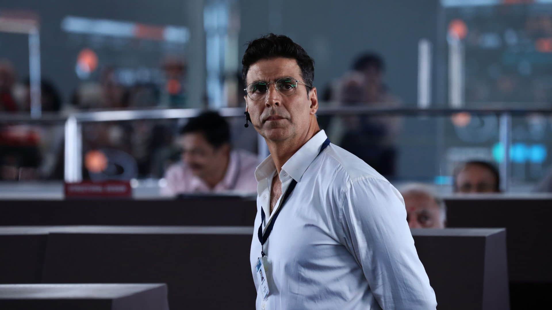 Mission Raniganj Actor Akshay Kumar Films Based on Real Life Super Hit Airlift Toilet Ek Prem Katha Rustom