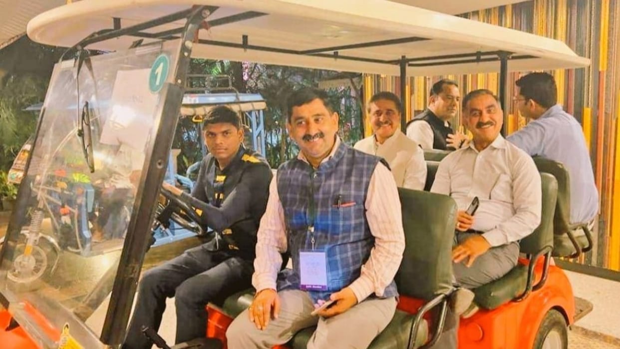 CM Sukhvinder Singh Sukhu gives clarion call to Congress ruled states to switch over to e-vehicles