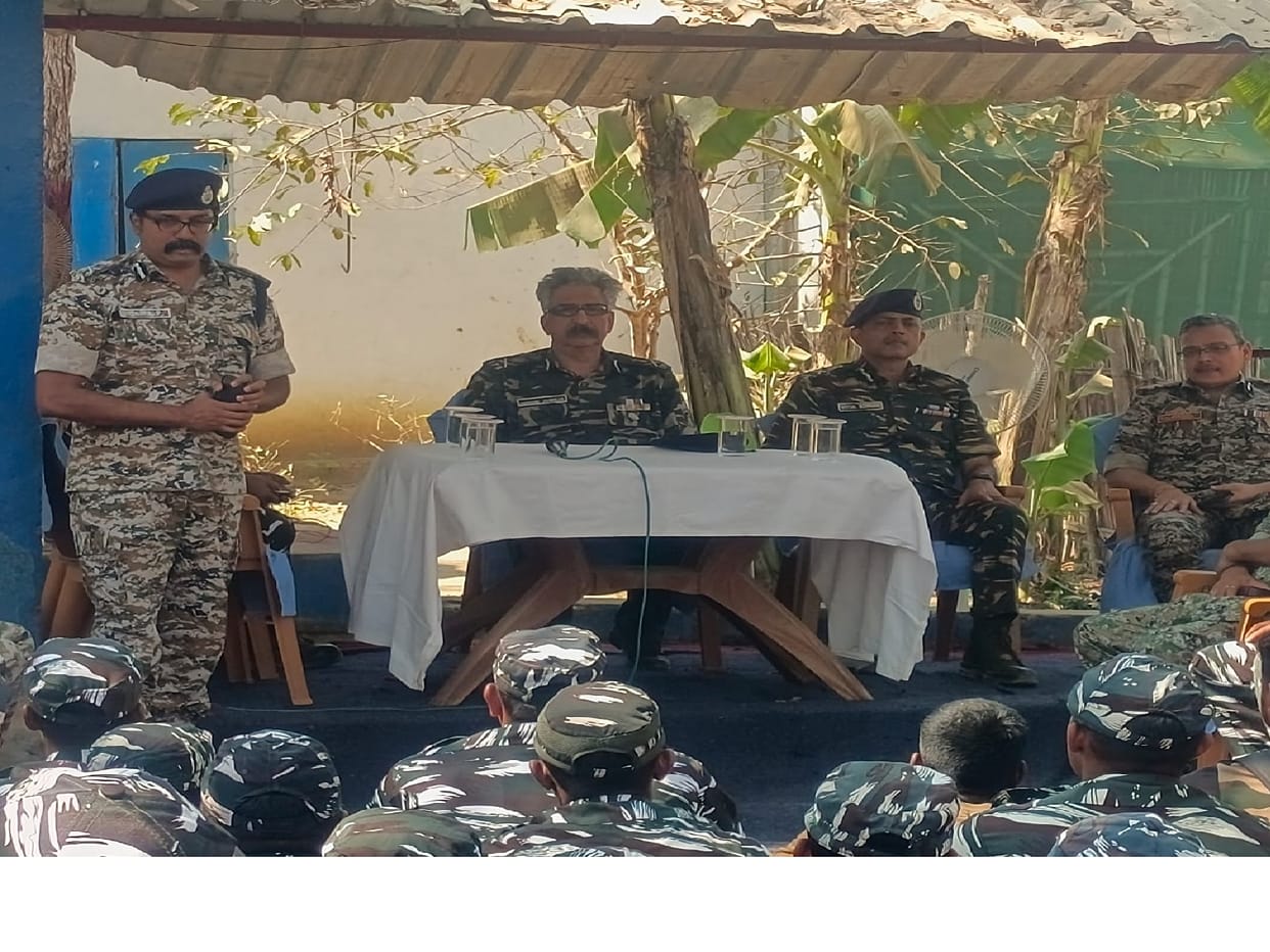 CG DGP Ashok Juneja reached Naxal affected area in sukma