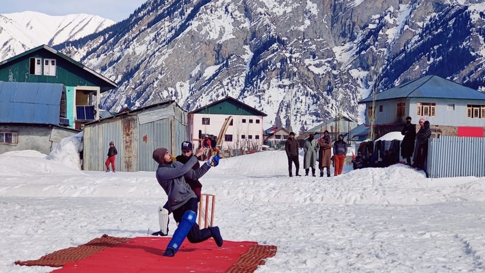 Snow Cricket in Kashmir: Snow Premier League organized in Gurez kupwara