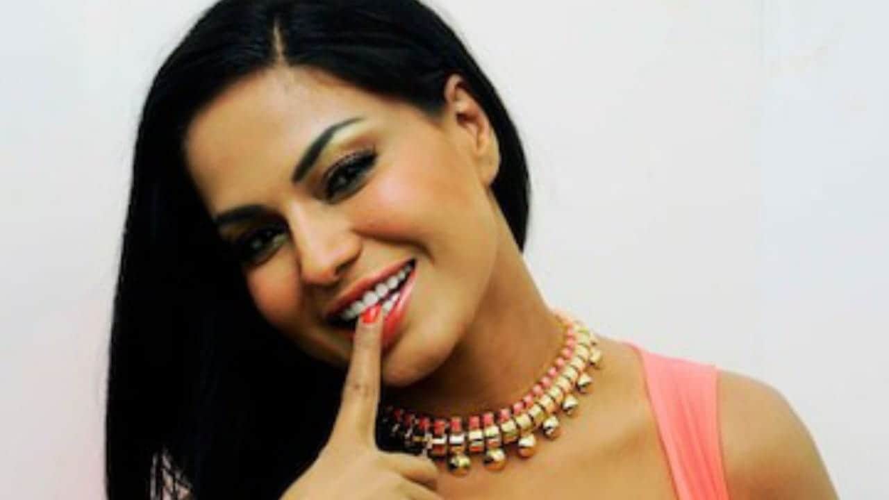 veena malik birthday actress left industry know about her life career and films like Daal Mein Kuch Kaala Hai