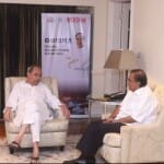 ओडिशा के मुख्यमंत्री नवीन पटनायक रिलायंस के मुखिया मुकेश अंबानी के साथ।