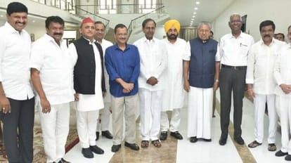 Manish Sisodia arrest- Arvind Kejrwal with opposition leaders