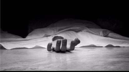 रायपुर: पति-पत्नी ने घर में फांसी लगाकर की खुदकुशी, पांच साल पहले हुई थी शादी सांकेतिक तस्वीर