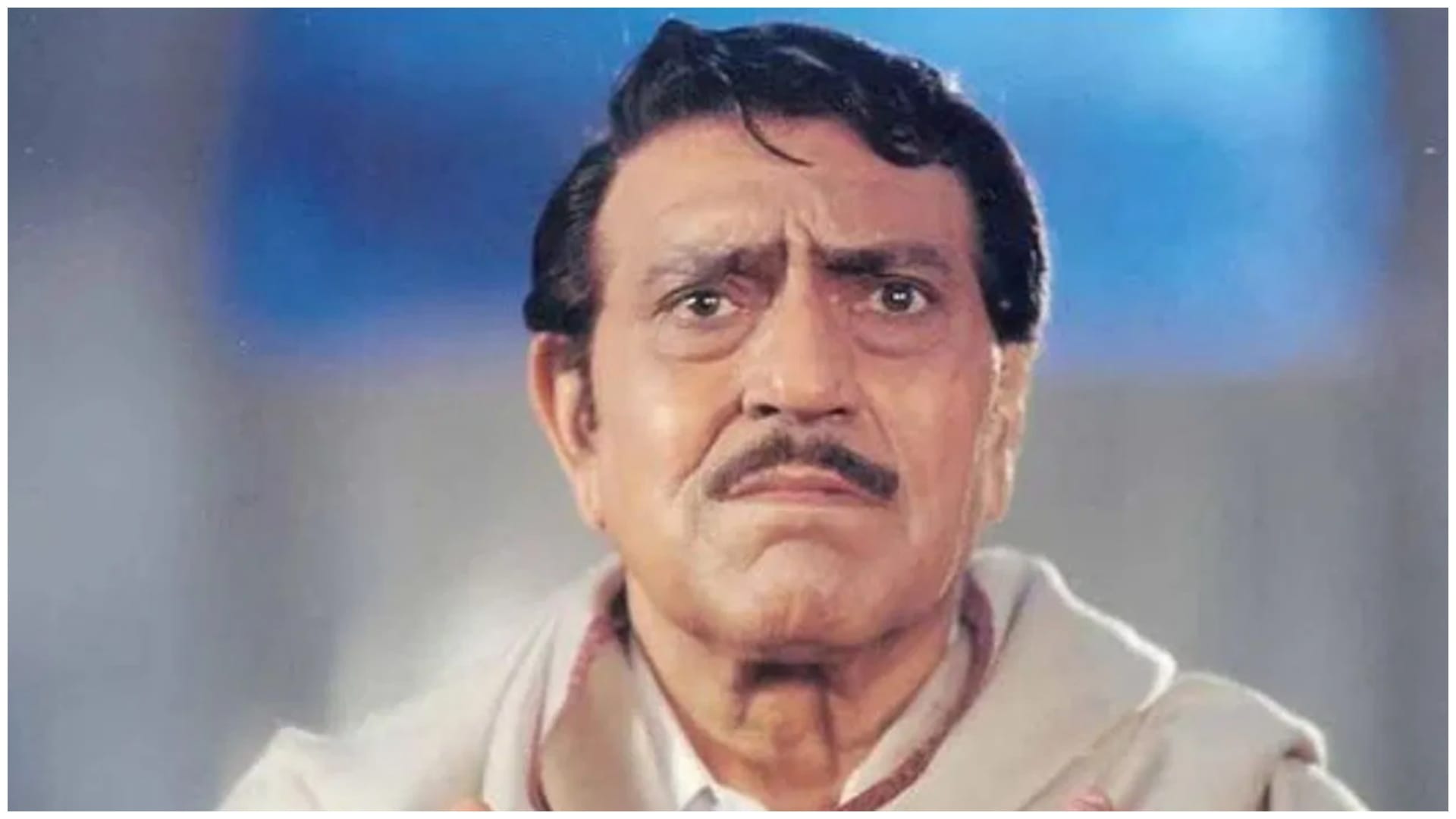 Bollywood Actors who had made successful entry by leaving government jobs Amrish Puri Dev Anand