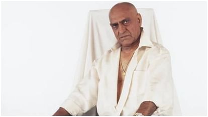 These actors who left Government job for acting rajinikanth dev anand raaj kumar amrish puri