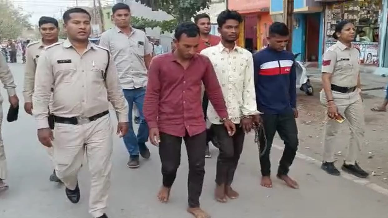police took out procession of miscreants who tried to molesting nursing student in bilaspur