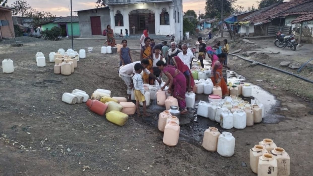 Water crisis in Manegaon, people yearning for drop of water, MLA MP is not taking care