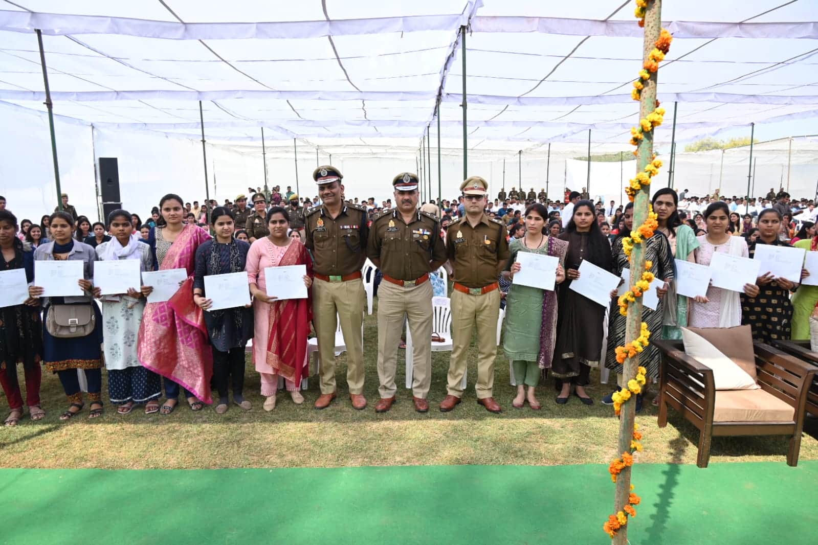 Meerut: proud Moment for farmer Father, son and daughter becomes Inspector together, saluted