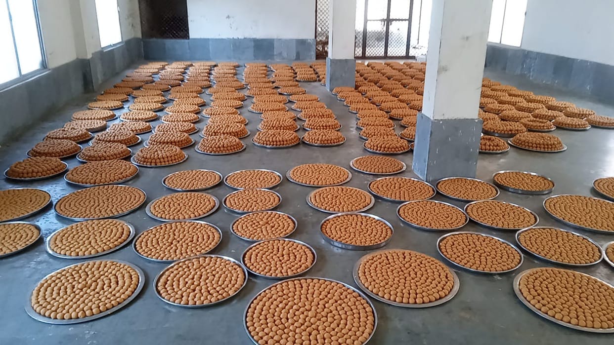 RSS chief Mohan Bhagwat will offer 51 man  laddu to Hanuman temple in Vindhyachal devraha baba ashram