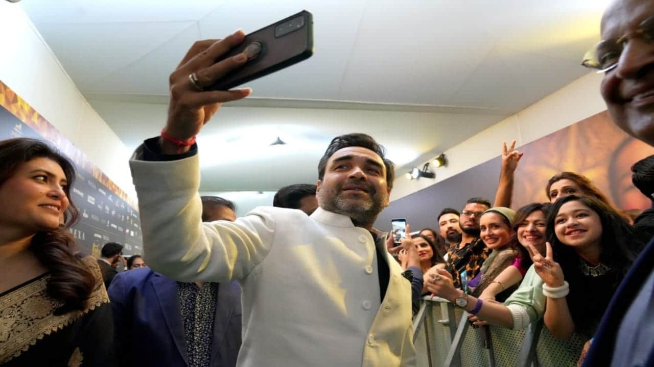 Pankaj Tripathi Furious after seeing the poster of Azamgarh on the streets and send legal notice to director