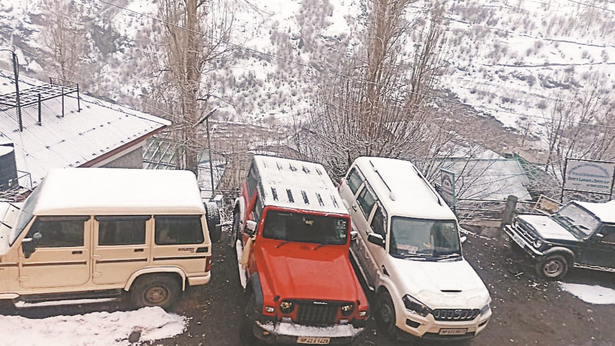 himachal weather update rain and snowfall forecast for next two days in himachal pradesh