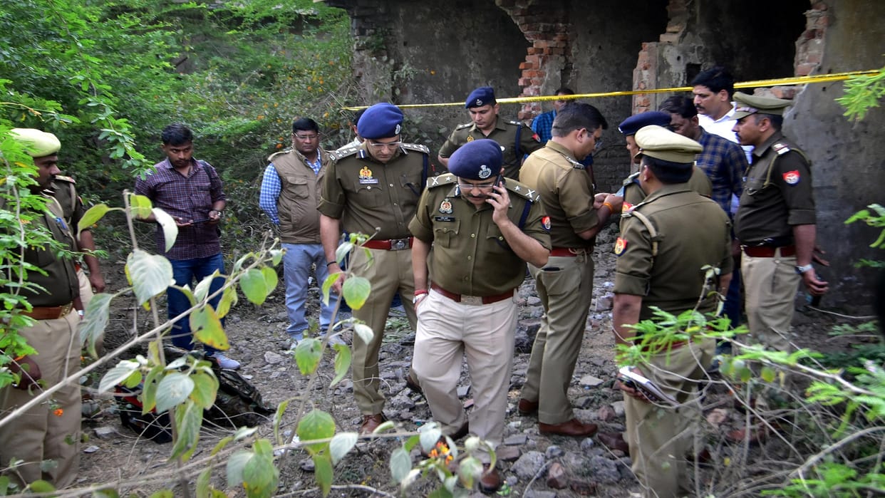Umesh Pal murder case: Investigation of Vijay and Arbaaz encounter case to ADM administration