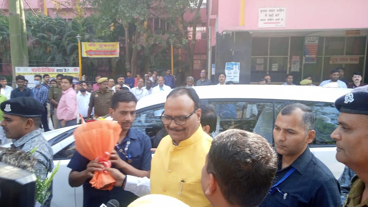 Deputy CM Brajesh Pathak is coming to Varanasi today, will be the chief guest in the play Janata Raja