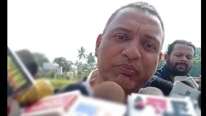 Bihar: तेजस्वी के बयान पर RJD विधायक का पलटवार, कहा- मैं बिहार की 14 करोड़ जनता से गाइड हो रहा राजद विधायक सुधाकर सिंह ने तेजस्वी के बयान का पलटवार किया।