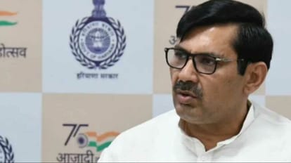 पंचायत मंत्री देवेंद्र बबली।