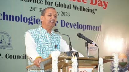 मंत्री ओमप्रकाश सखलेचा