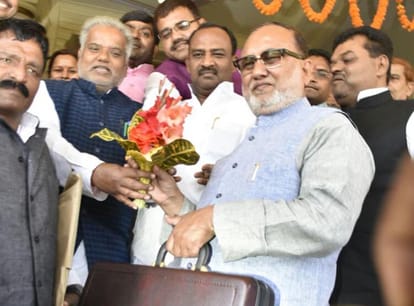 Bihar Budget 2023 What Changes in Nitish Kumar Govt So Far in Budget  Which Department Get Priority in Hindi