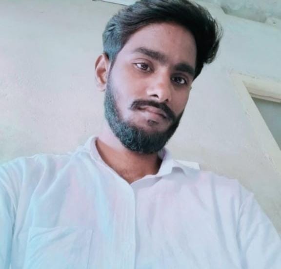 Bihar: Dead body of retired inspector's son found in the field in Sitamarhi, both hands also cut off