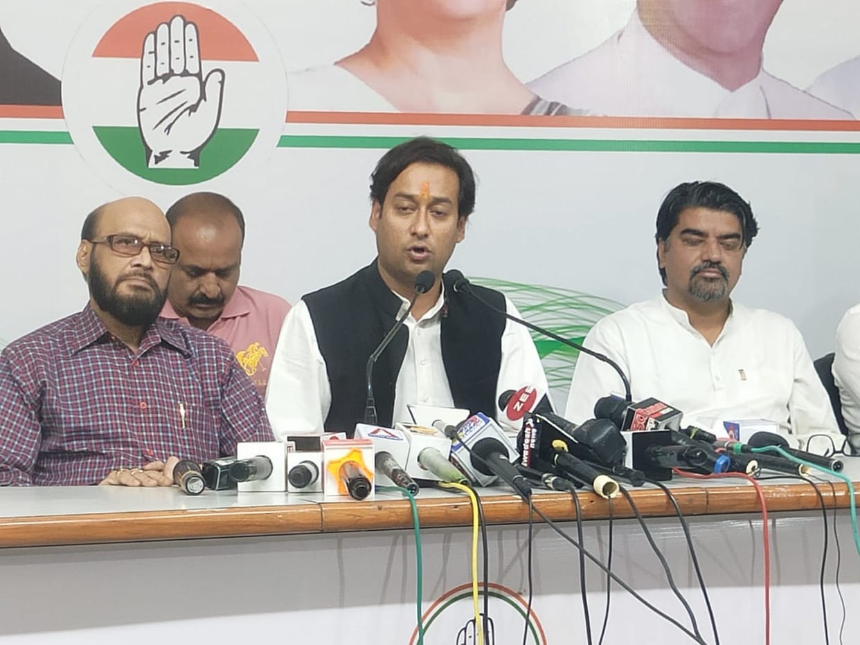 MP News: Jayawardhan said - The government did not spend 40 thousand crores of the budget, 21 got jobs in 37 l