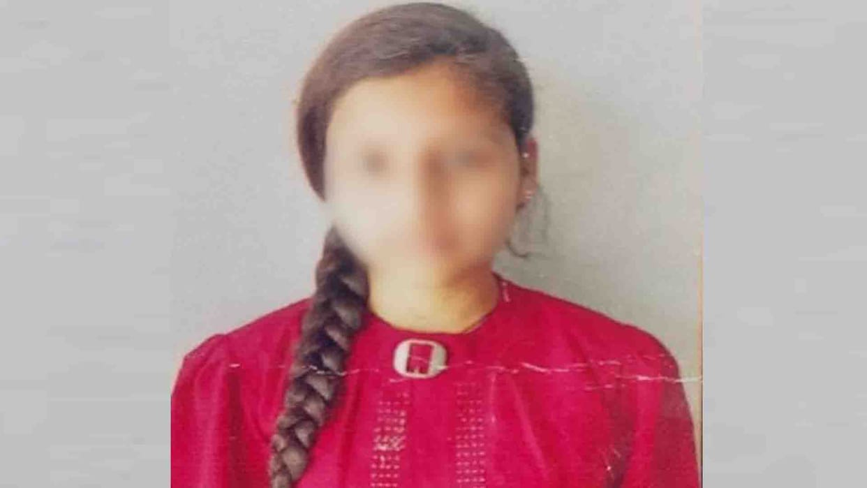 Hardoi: Troubled by lover threat girl committed suicide