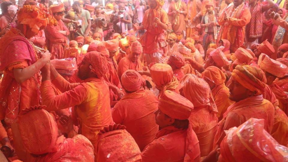 Devotees from all over country celebrated Lathmar Holi in Barsana at Mathura