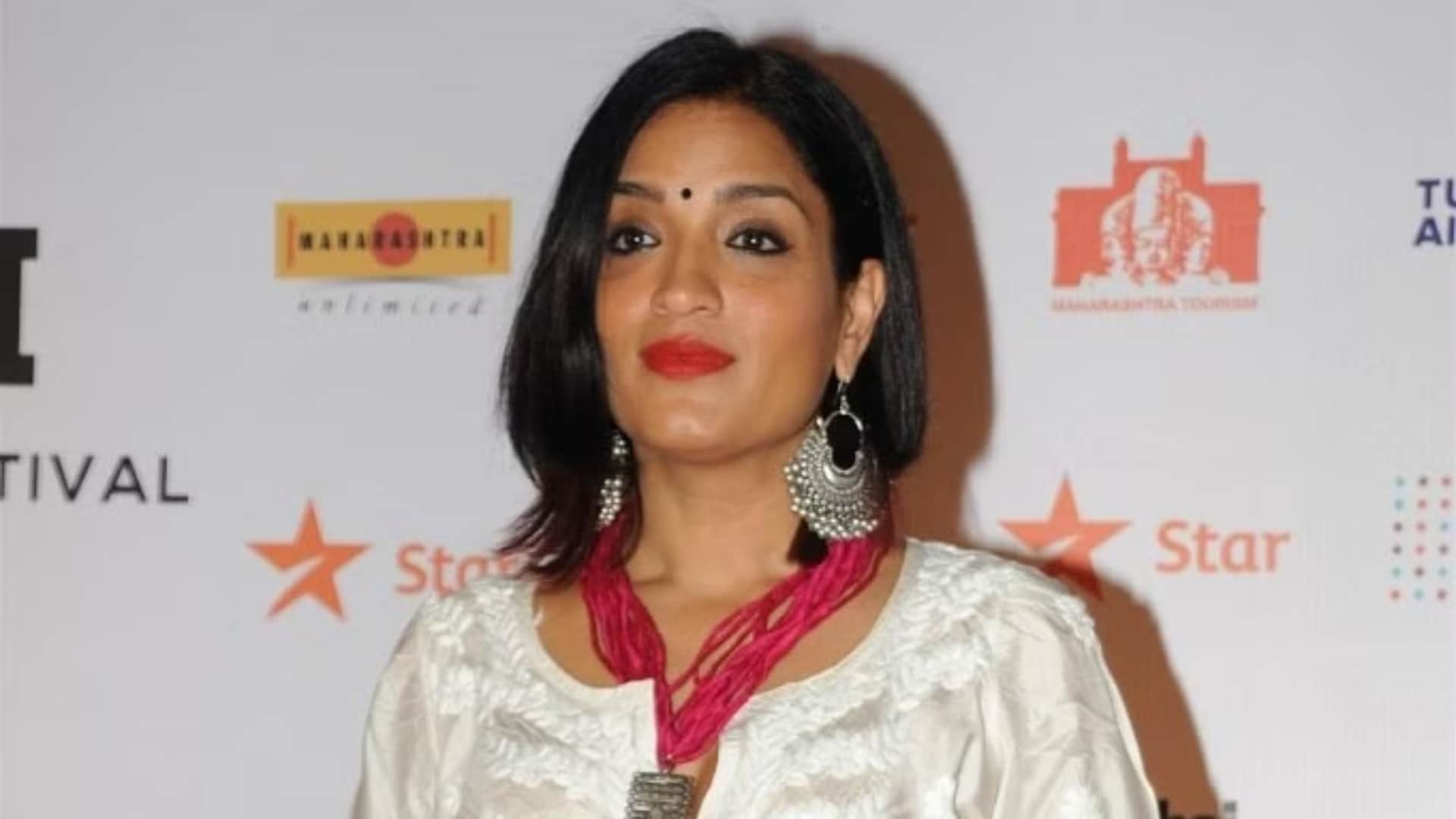 Sandhya Mridul: Taj Divided By Love Actress shares about romantic scene with actor naseeruddin shah