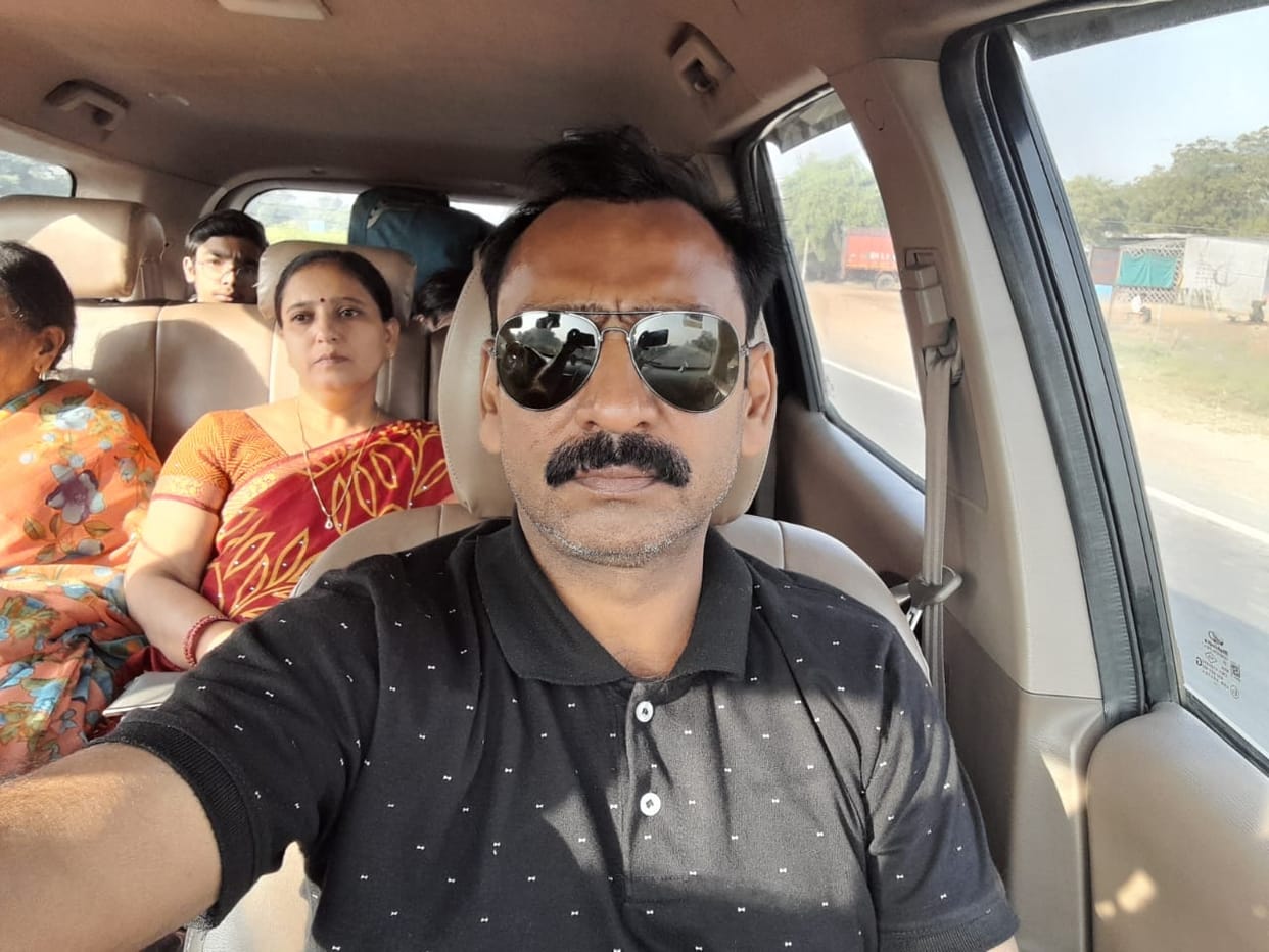 Meerut: municipal corporation contractor committed suicide by hanging himself Upset over non-payment