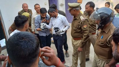 Bhadohi crime: भाई के ससुराल में केबल के सहारे लटका मिला युवक का शव, मचा हड़कंप भाई के ससुराल में केबल के सहारे लटका मिला युवक का शव