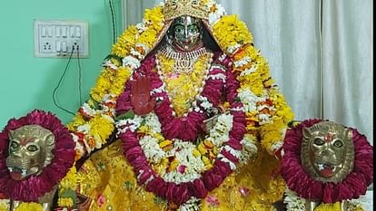 रंगभरी एकादशी उत्सव का पहला दिन