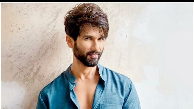 Shahid Kapoor Explained his Comment Said there should be no boundaries in Indian art and artists