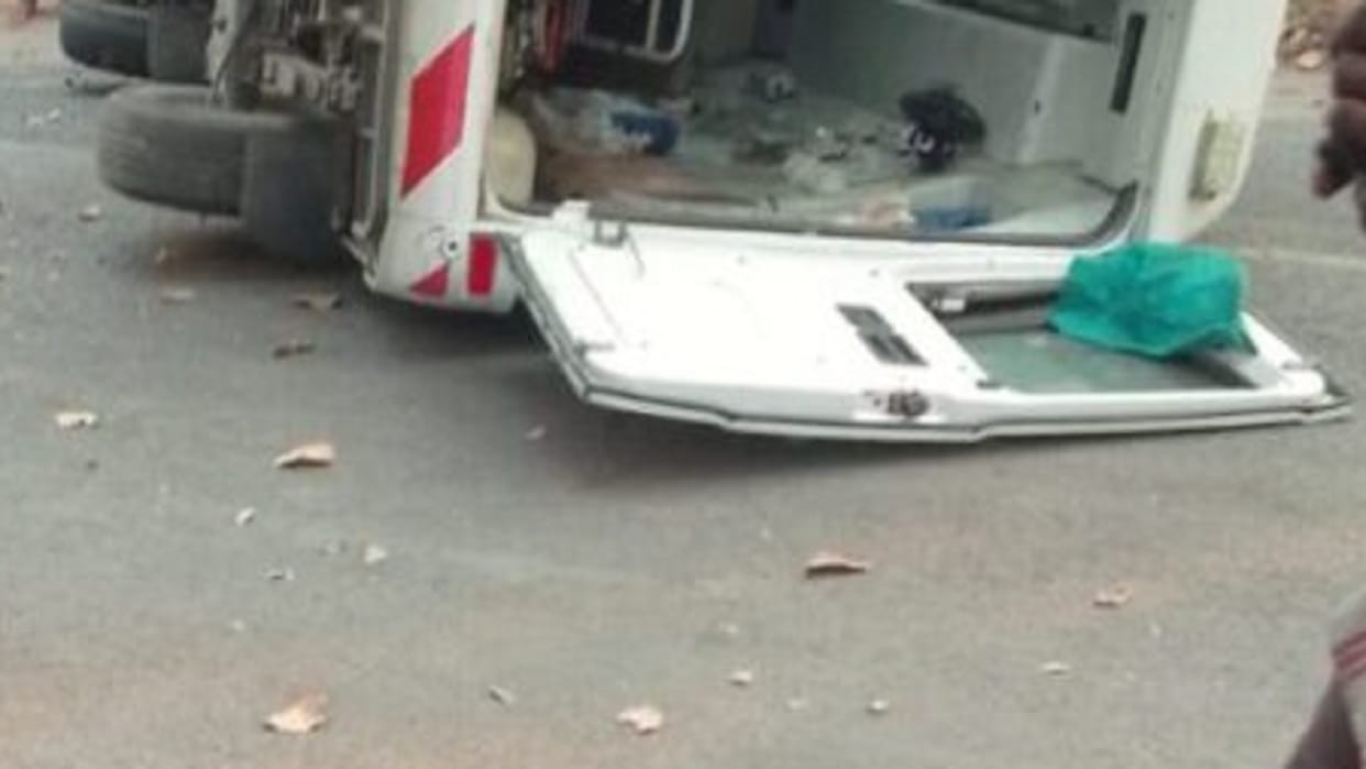 Three laborers seriously injured due to overturning of tractor trolley and ambulance