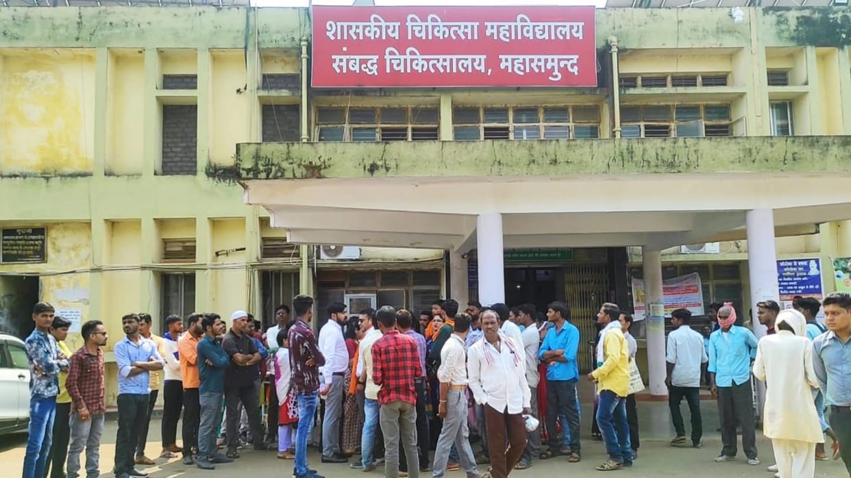uproar in mahasamund district hospital over child death before birth
