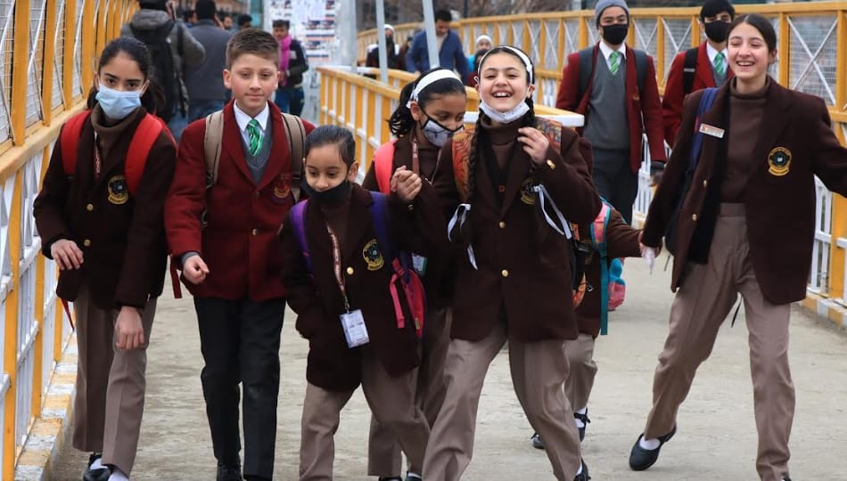 Schools reopen In Kashmir After Over three Months Winter Vacation