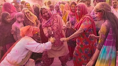 Roadways officials have started preparations Crowd of Holi devotees in Mathura