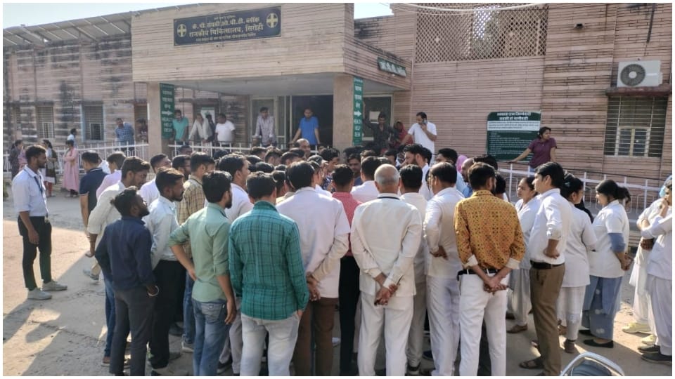 Newborn mauled to death by dogs in Sirohi hospital Nurses Association protested against action taken ward boy