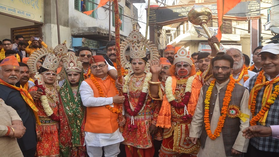 Ramleela begins on Holi with Pataka Yatra in Bareilly
